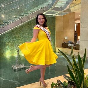 Mac Duggal Bright Yellow Fit-and-Flare Midi Dress